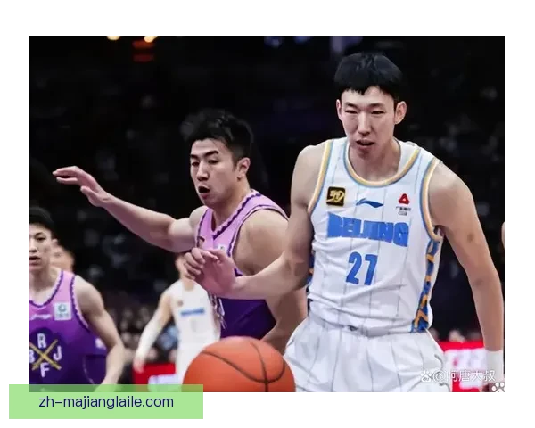 彭拿保兰斯惊险三比二逆转加巴库阿拉全场焦点与关键时刻回顾分析